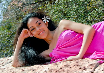 Click on this photo for a Full Screen image